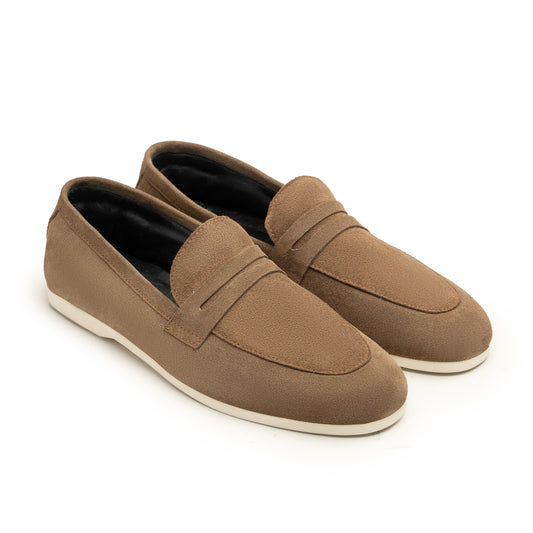 Everyday walk loafers