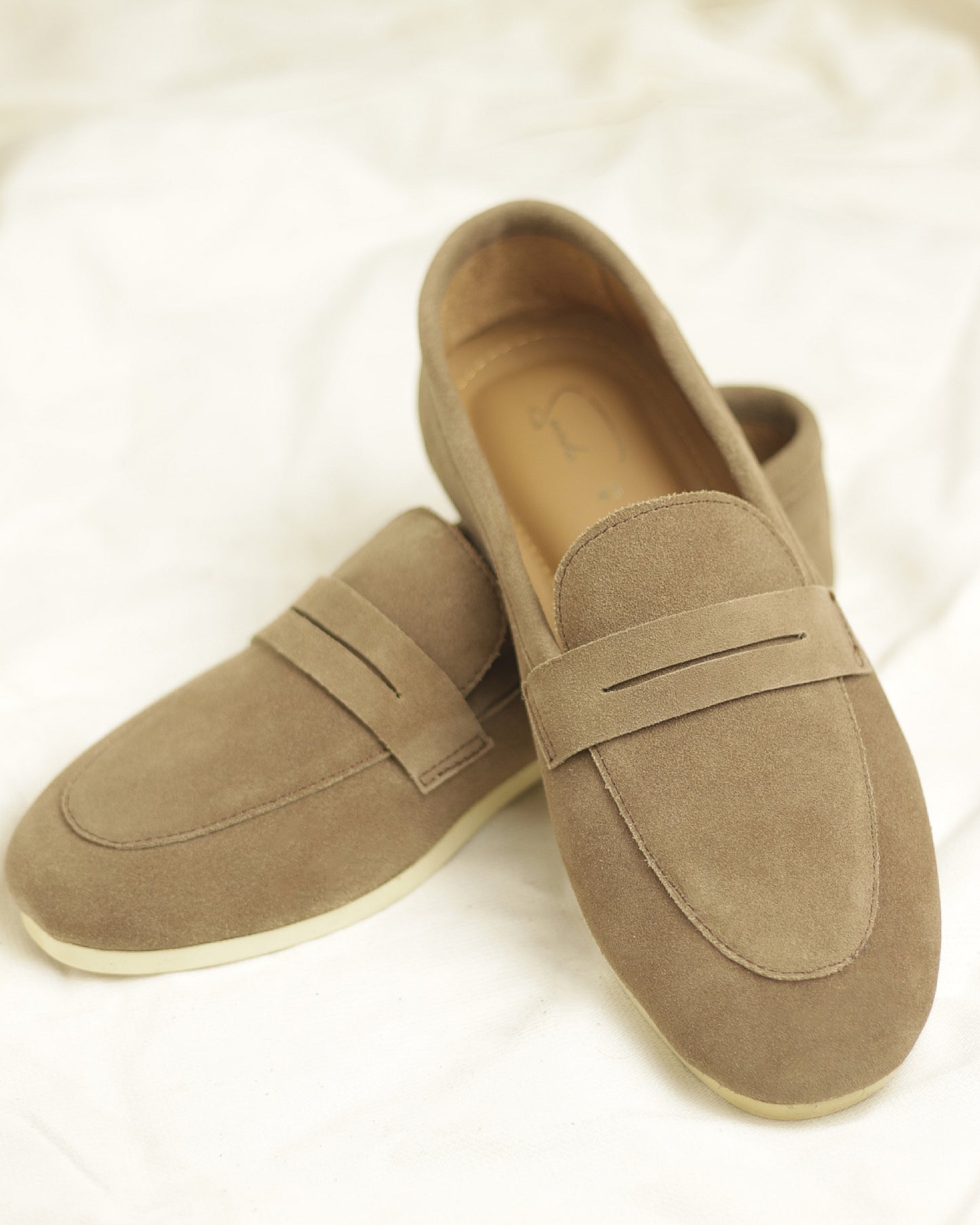 Everyday walk loafers